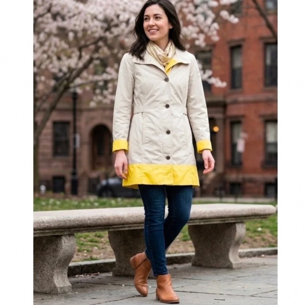 Eddie Bauer Womens XL Khaki Beige Yellow Trim Trench Coat Button Front Jacket